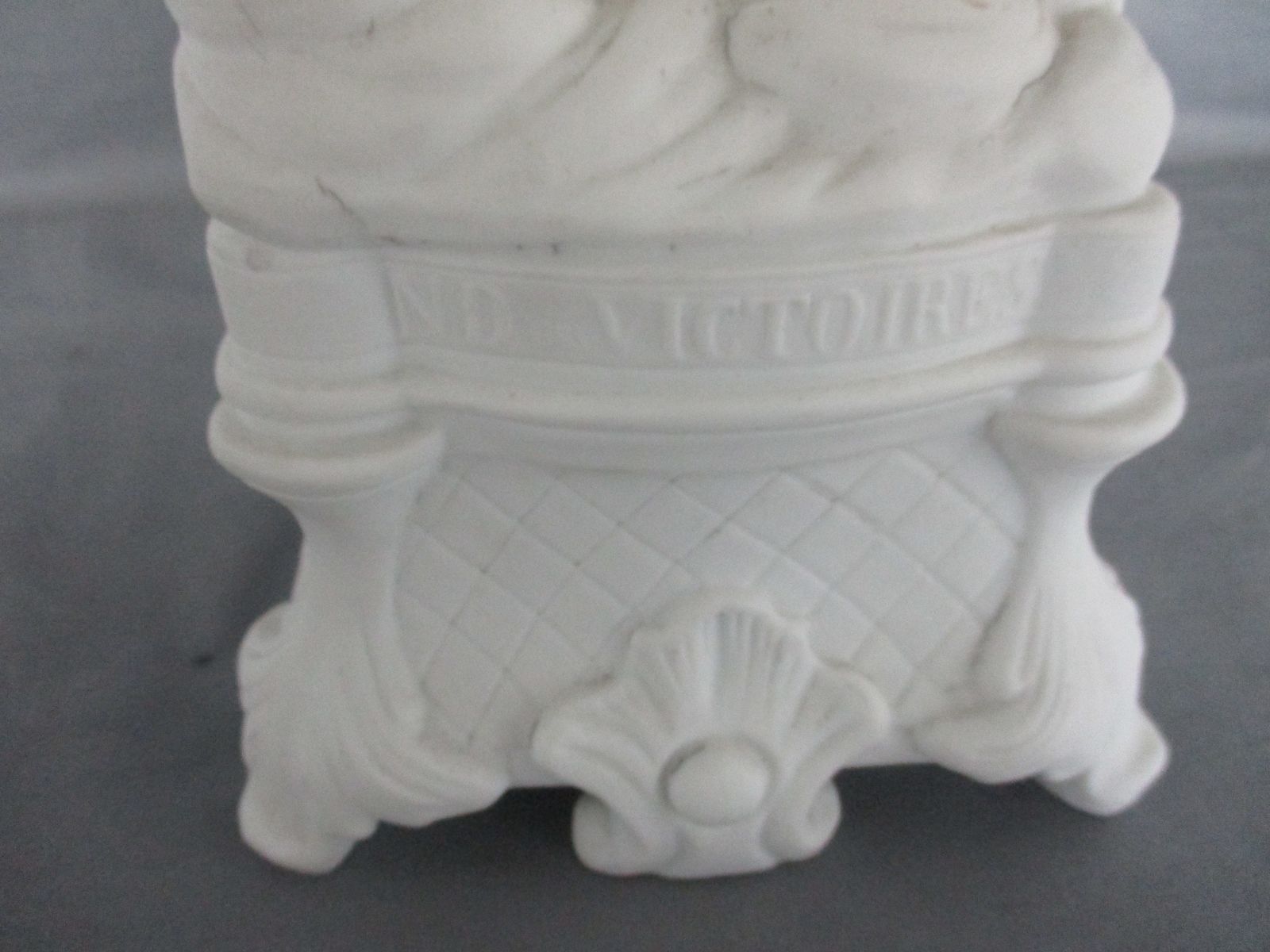 Antique 1900 Bisque Statue Virgin Mary Our Lady Victoire Madonna Infant Jesus  1 photo furniture