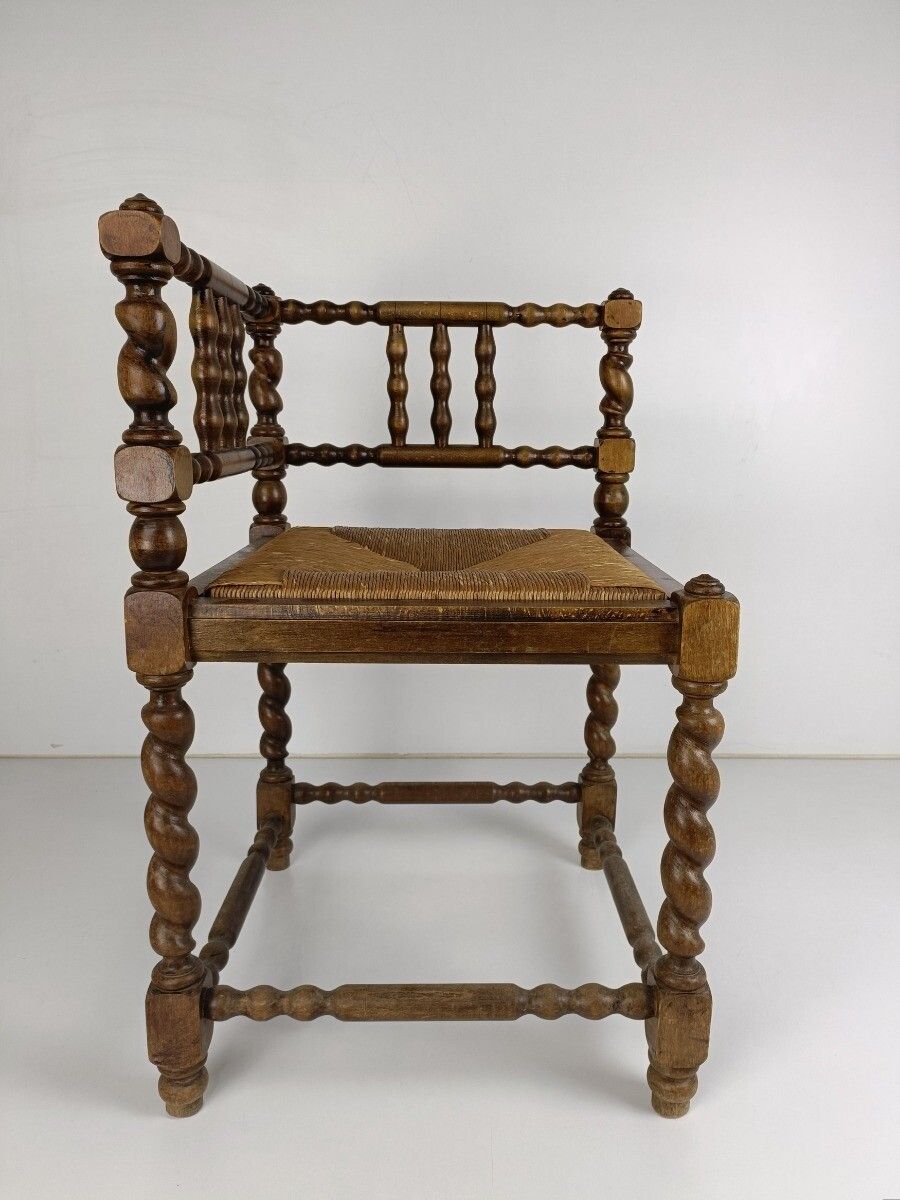 Twisted Wooden Barley Twist Corner Chair Rush Seating Hobnails Edwardian Gorgeou photo Furniture