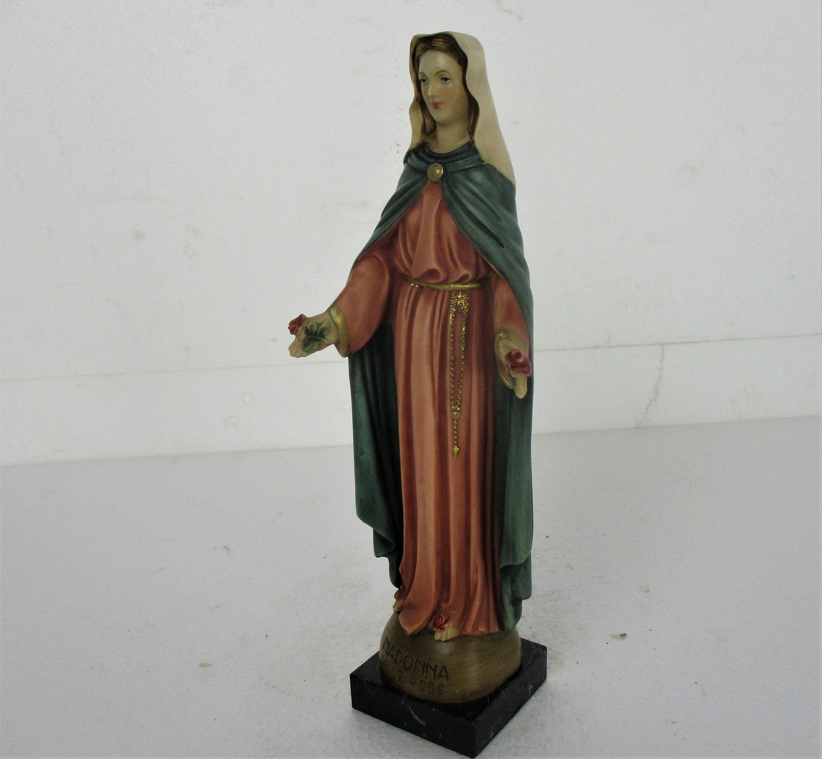 Statue Virgin Mary Our Lady Madonna Delle Rose Resin Faro Polychrome Htf Collect photo vinterior