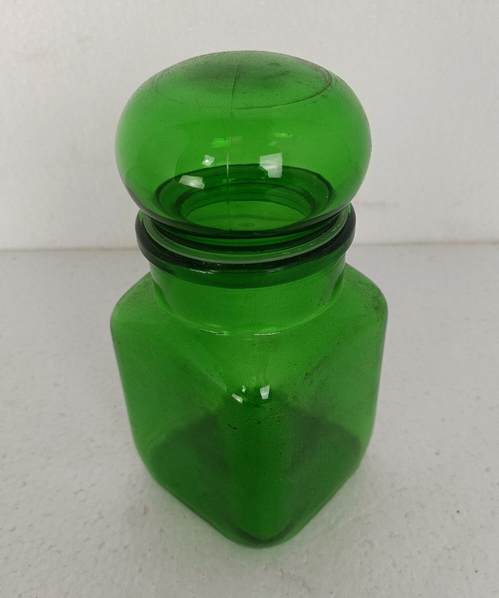 Apothecary Bottles, Pharmacy Bottles With Bubble Stopper, Set Of 13 Emerald Gree photo for sale