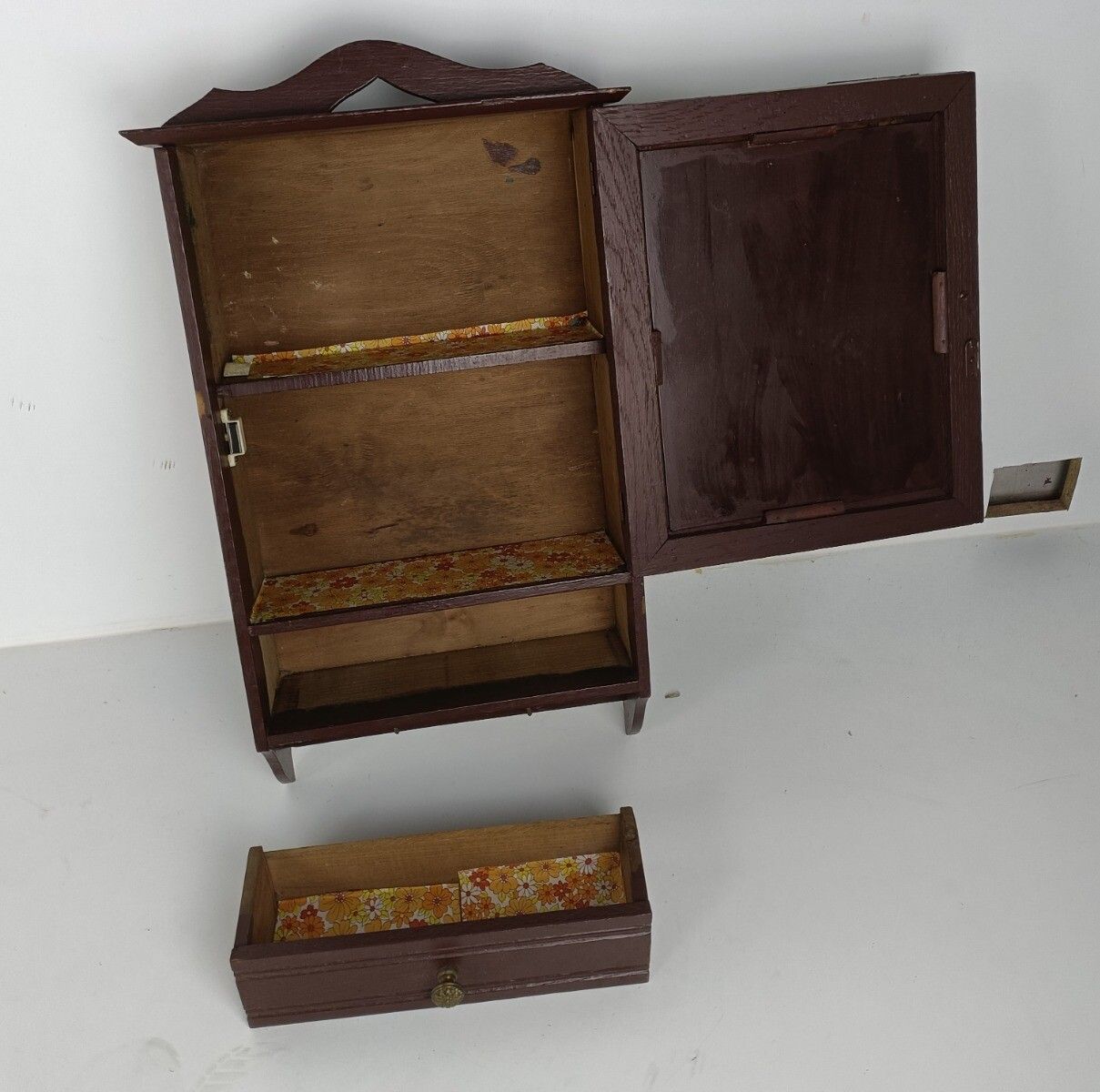 Antique Cabinet Medicine Apothecary Kitchen Bathroom Hanging Towel Hooks Beveled photo vinterior