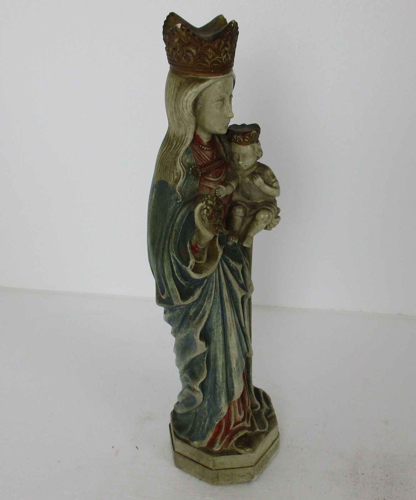 Statue Our Lady Of Tongeren Black Madonna Infant Jesus Grapes Polychrome Plaster photo 445.0