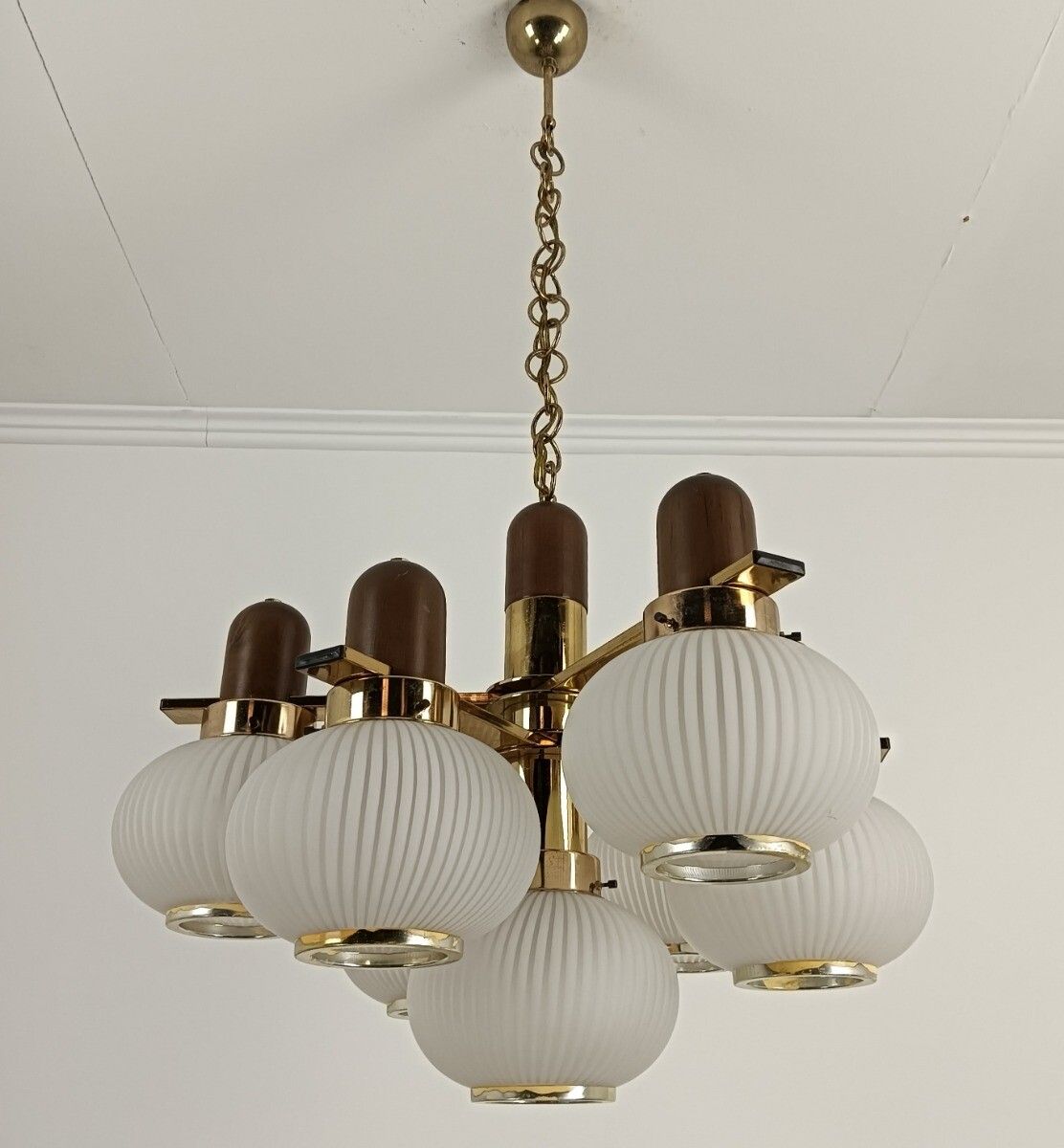 Vintage Chandelier 7 Lights Glass Shades Teak Wood Gold Chrome Funky Wow photo Lighting