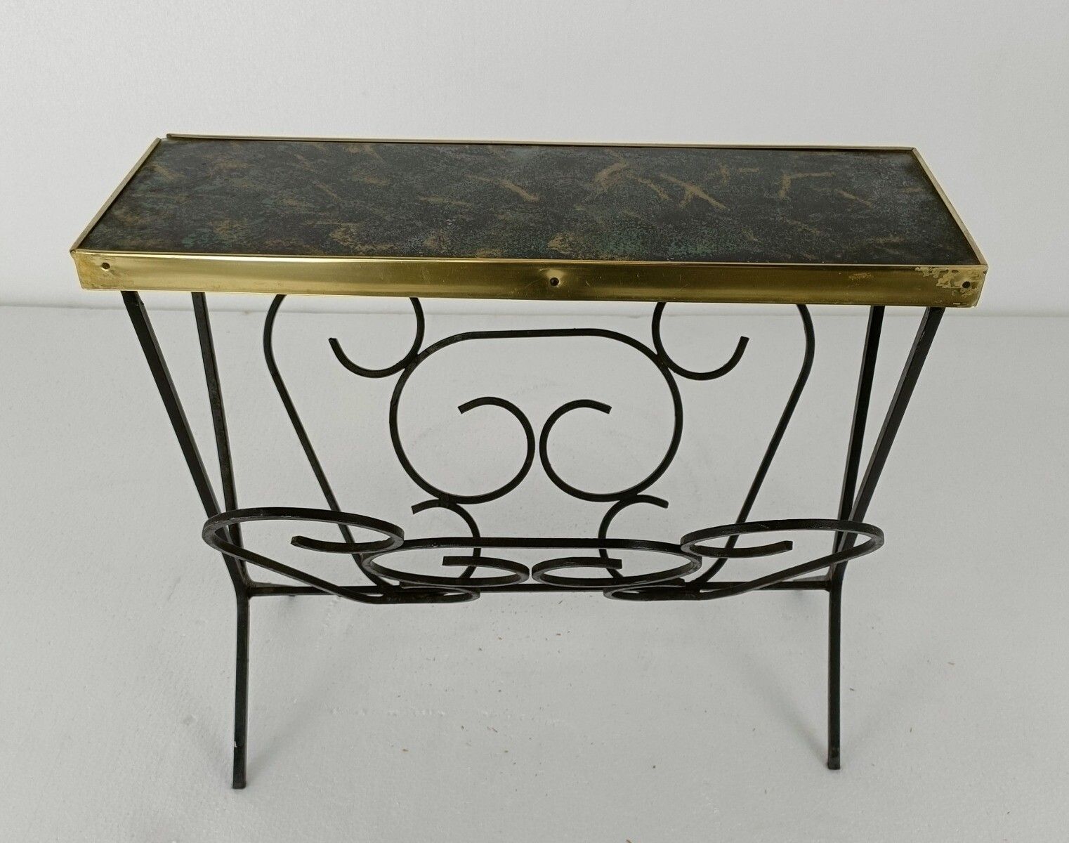 Vintage Mid Century Modern Magazine Newspaper Basket Rack Funky  Wrought Iron Fa photo 101.0