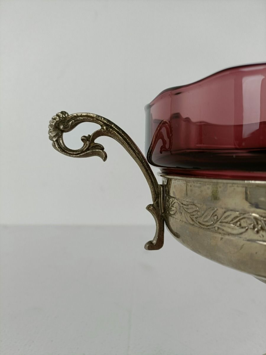 Vintage  Faux Brass Cranberry Glass Communion Dish Bowl Centerpiece Ciborium Tra photo vintage