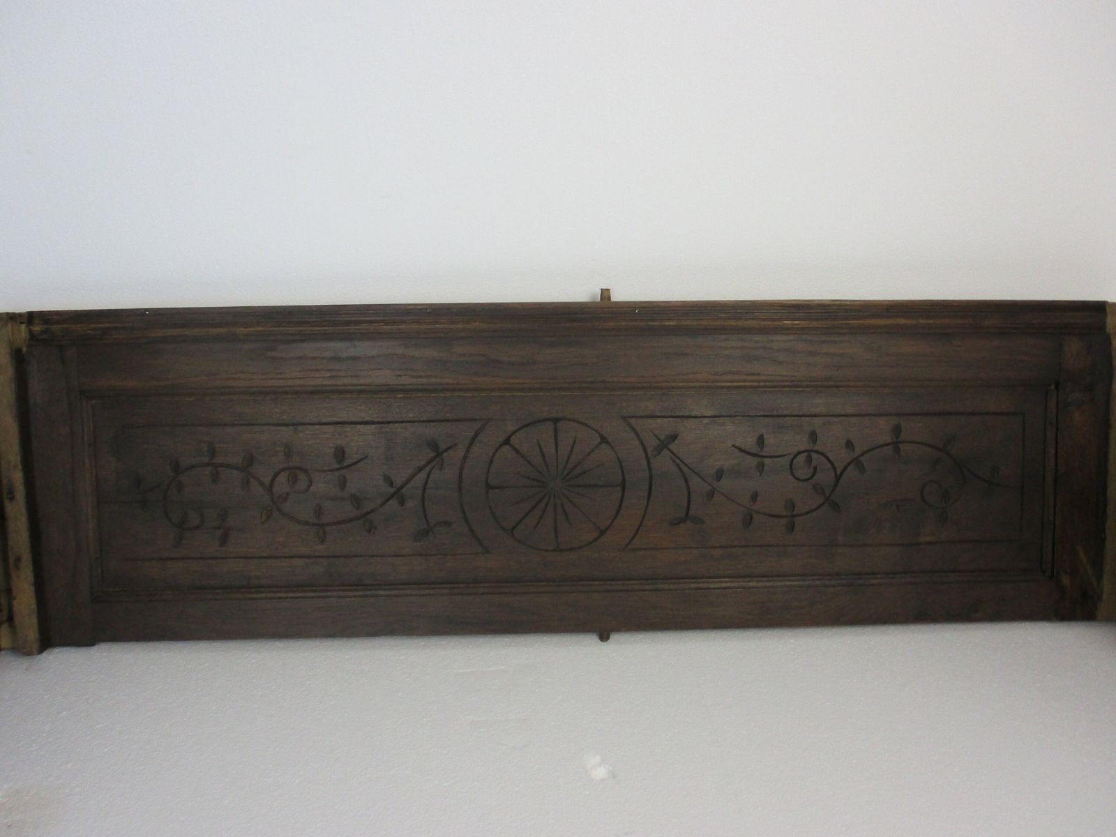 Xl Beautiful Hand Carved Wood Pediment Ornate Over Door Architectural Reclaimed photo for sale