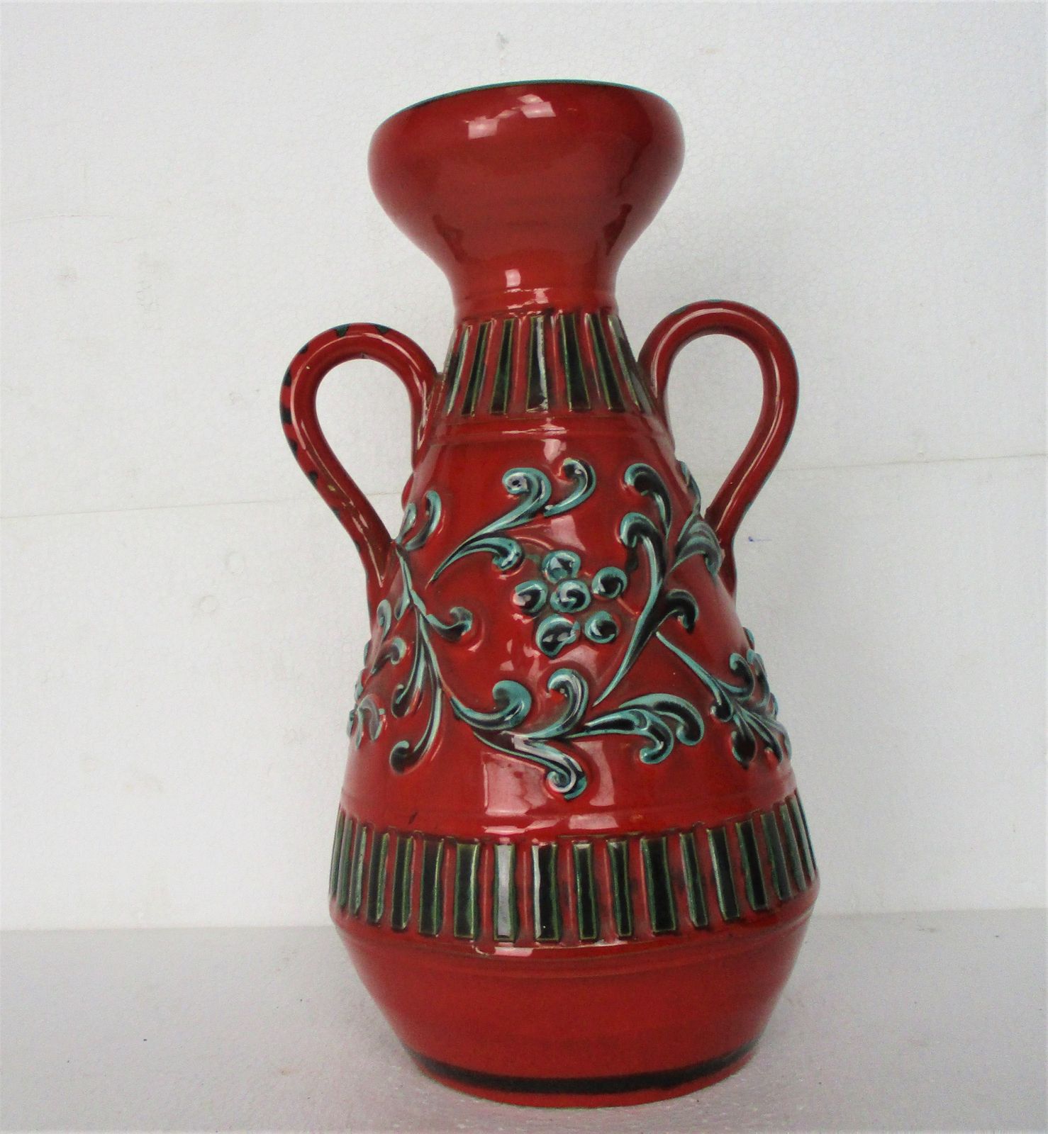 Italian Gambone Style Vase Art Pottery Retro Pop Art Mid Century Modern Modernis photo vinterior