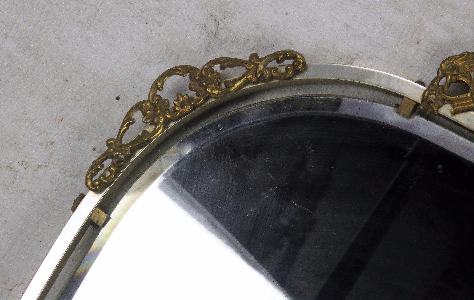 Wall Hanging Mirror Ornate Brass French Hollywood Regency Beveled Glass Vanity photo vinterior