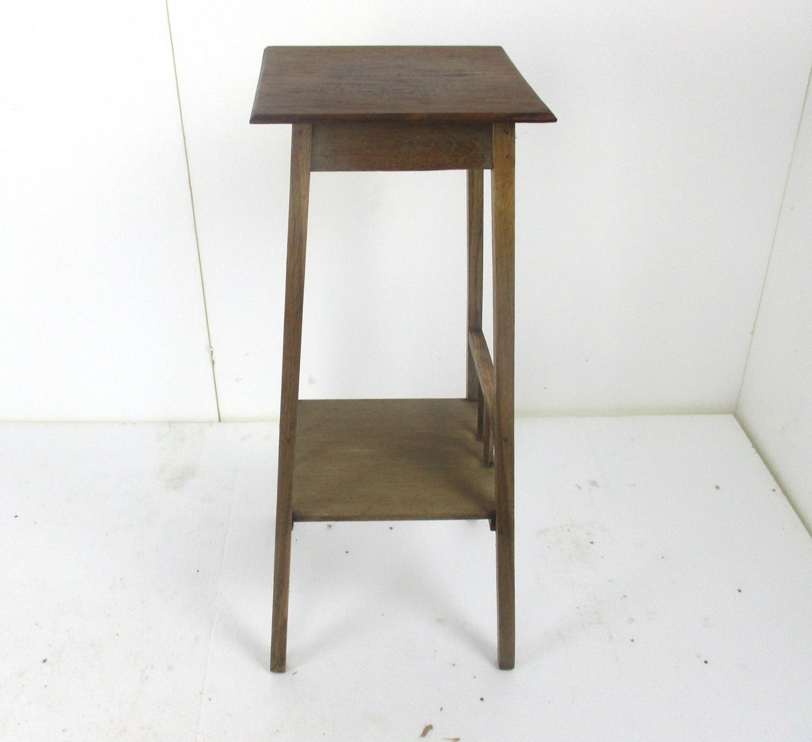 Hand Carved Wood Side Wine Table Pedestal Plant Stand Barn Country Style Art Dec photo furniture