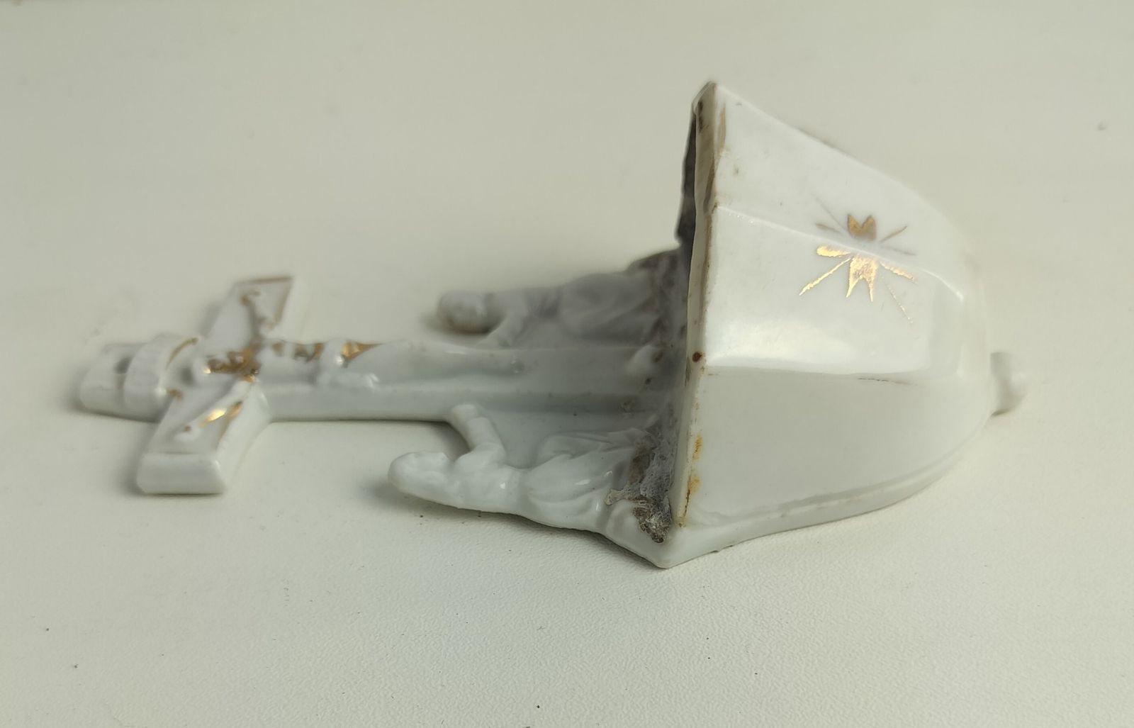 Small Antique Gorgeous Holy Water Font Bisque Porcelain Wall Hanging Vessel Cruc photo 101.0
