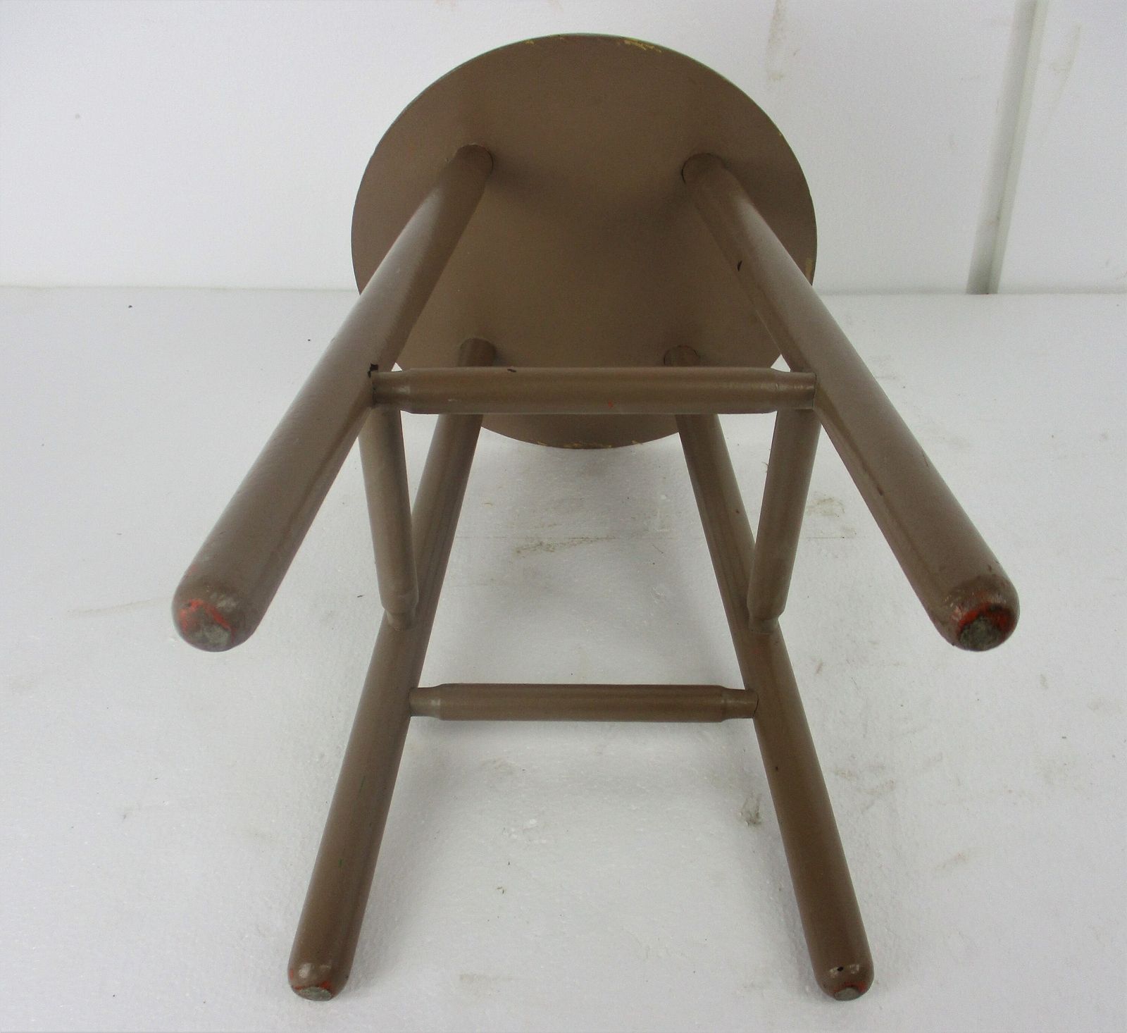 photo furniture Vintage Hand Carved Wood Milking Stool Crutch Pedestal Table Farmhouse Barn Coun