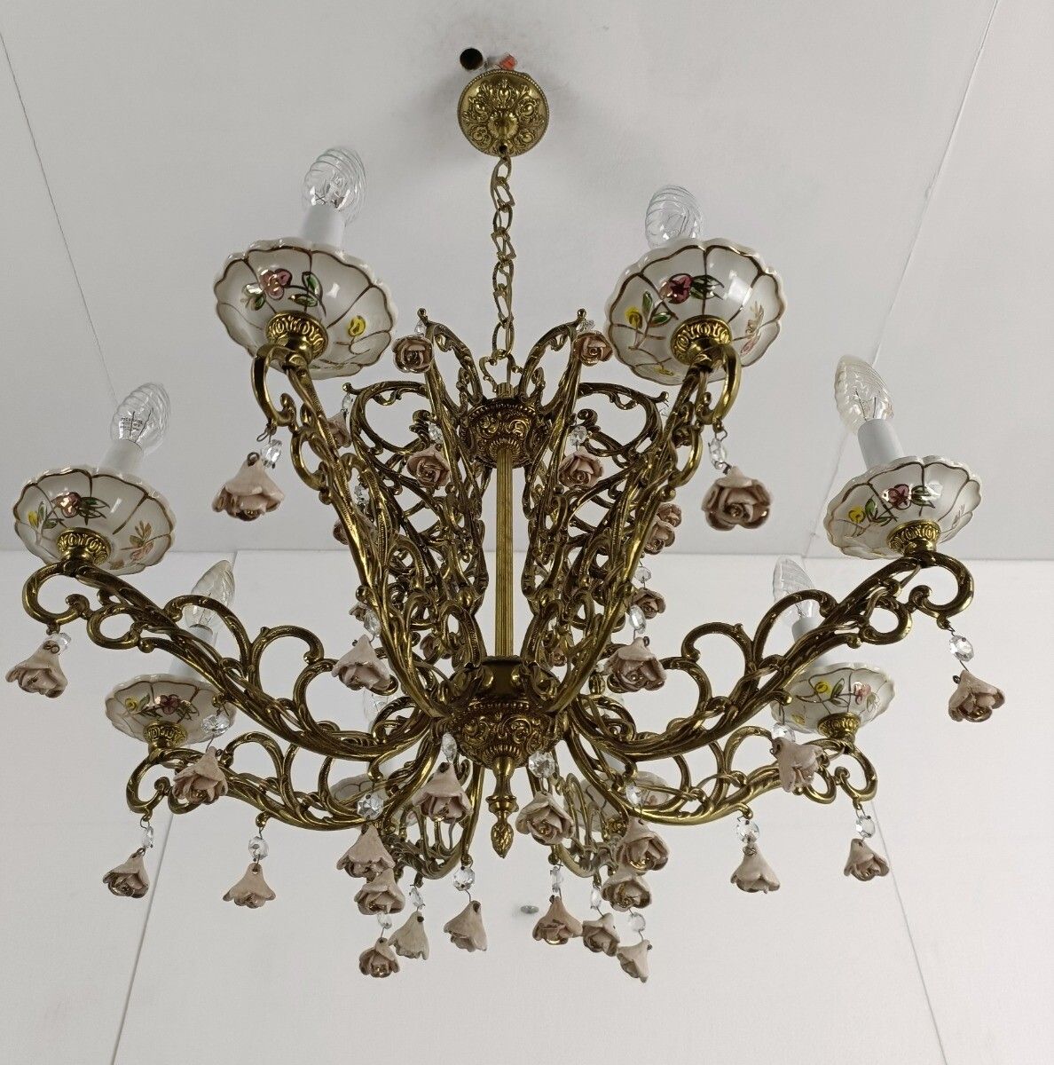 Impressive Chandelier Brass  Porcelain Flowers Prisms 8 Arm Lights Wow photo 1011.0