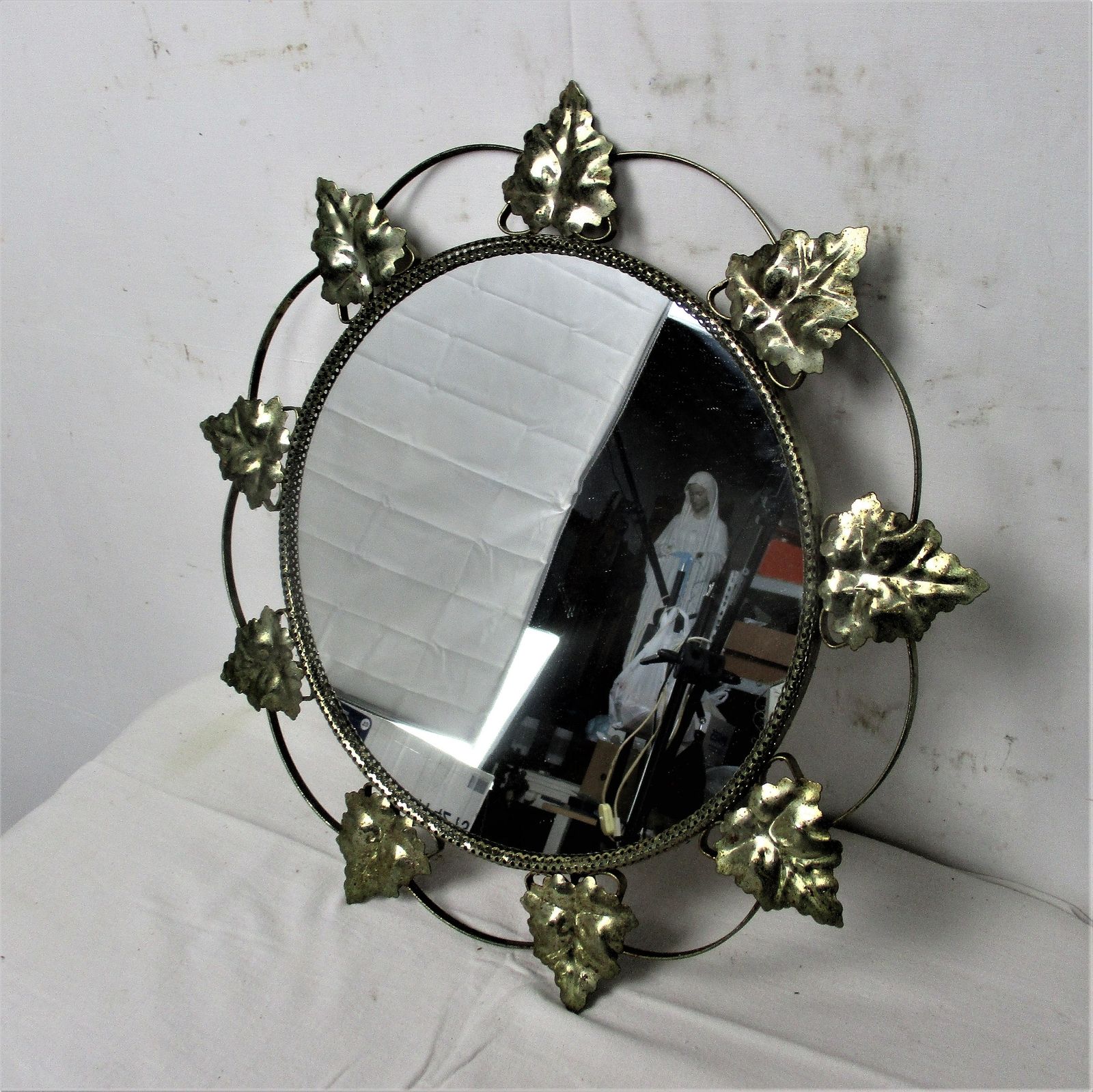 Retro Modernist Starburst Sunburst Leafs Wall Brass Mirror Mid Century Modern photo furniture