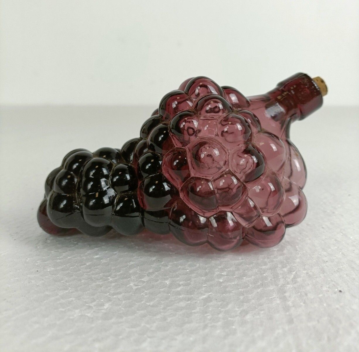 Vintage Hand Blown Lid Purple Grapes Cranberry Stunning Art Glass Bubbled Glass photo vinterior