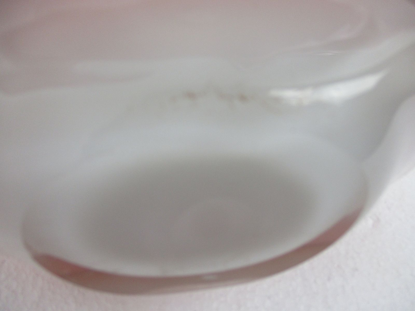 Large Beautiful Art Glass Centerpiece Bowl Fruit Dish Opaline Milk Glass Red Whi photo vintage