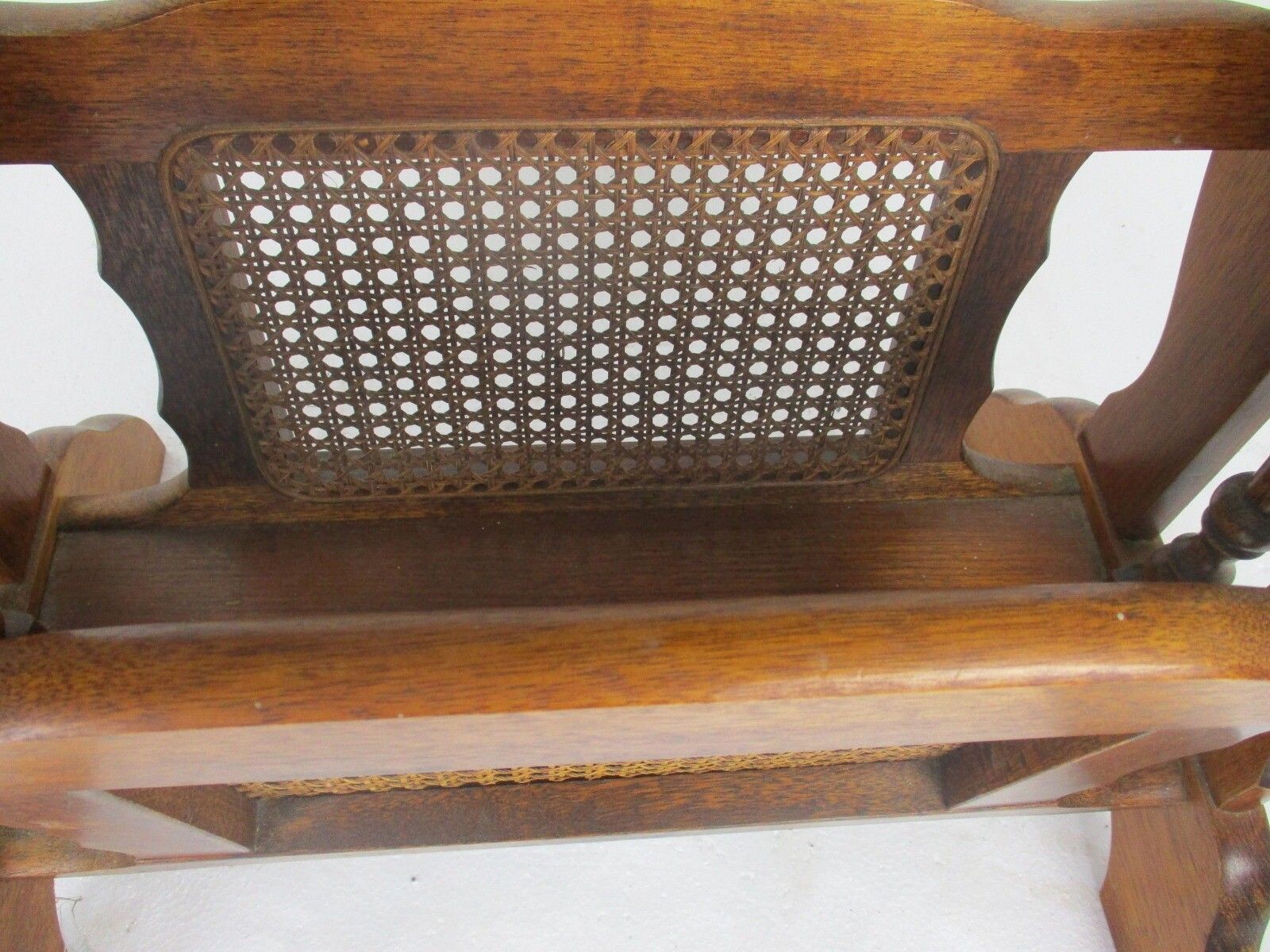 Vintage Rattan Wicker Rush Wooden Magazine Newspaper Basket Rack Hobo Chick Barn photo Home Decor