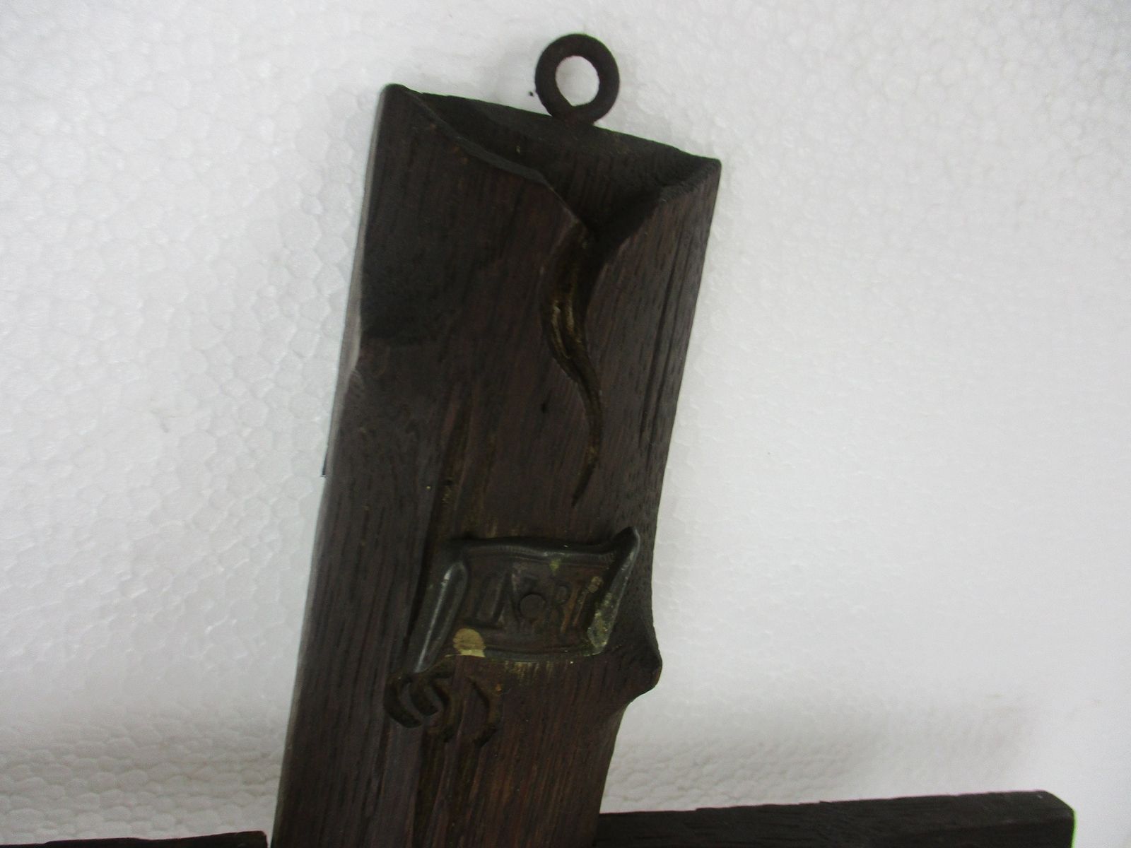 Hand Carved Wood  Hanging Crucifix Cross Jesus Christ Beautiful Bronze  Corpus photo Art