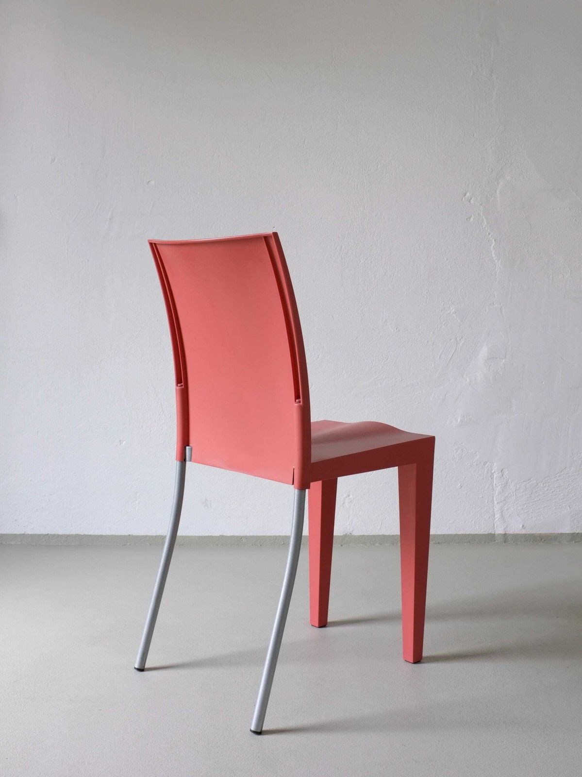 4 Kartell Coral Pink "Miss Global" Stoelen Van Philippe Starck | Jaren 1990 photo vinterior