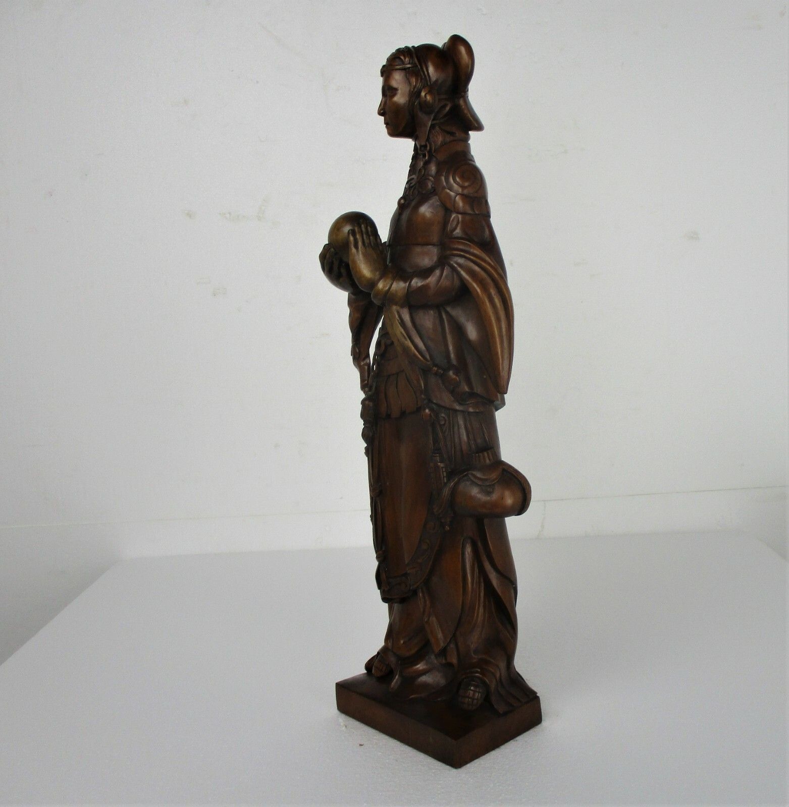 L Hand Carved Wood Statue Lady Saint ? With Pouch And Globe Signed De Hondt W. photo vinterior