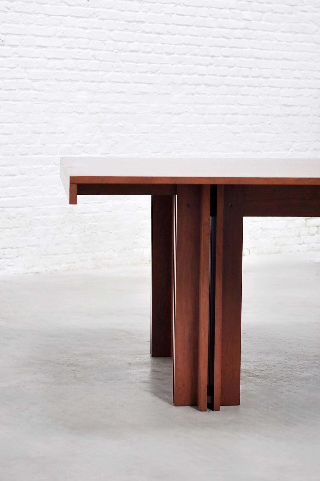 Carlo Scarpa 'Quatour' Dining Table In Walnut, Simon Gavina, Italy, 1974 photo 8094.0