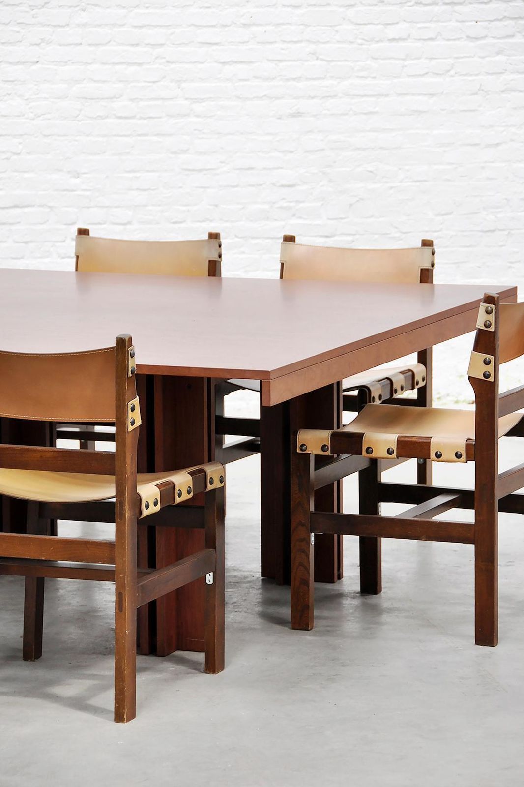 8094.0 Carlo Scarpa 'Quatour' Dining Table In Walnut, Simon Gavina, Italy, 1974 photo