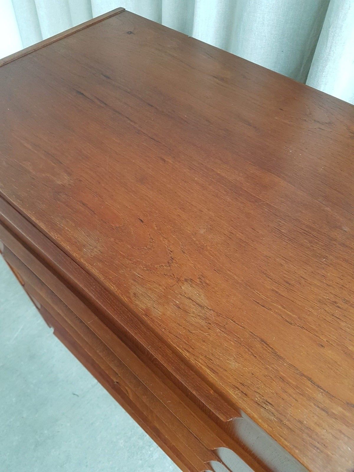 photo vinterior Vtg Mid Century Danish Teak Chest Of Drawers Tallboy Retro Scandi R908