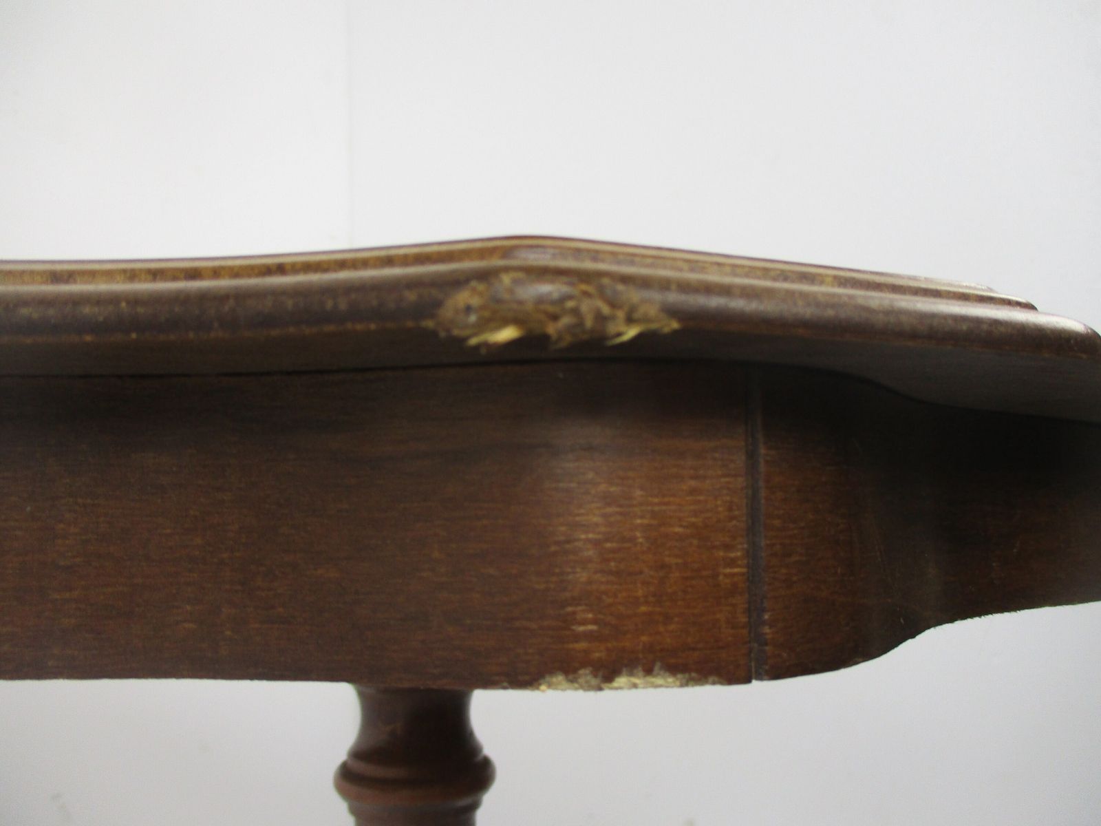 Italian Hand Carved Wood Coffee Wine Side Table Inlay Marquetry Tripod Pedestal photo vinterior