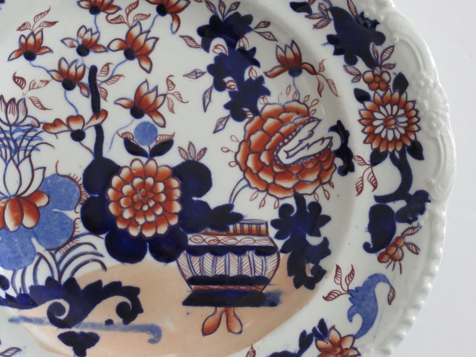 photo furniture Georgian Masons Ironstone Desert Plate In Basket Japan Ptn, Circa 1818