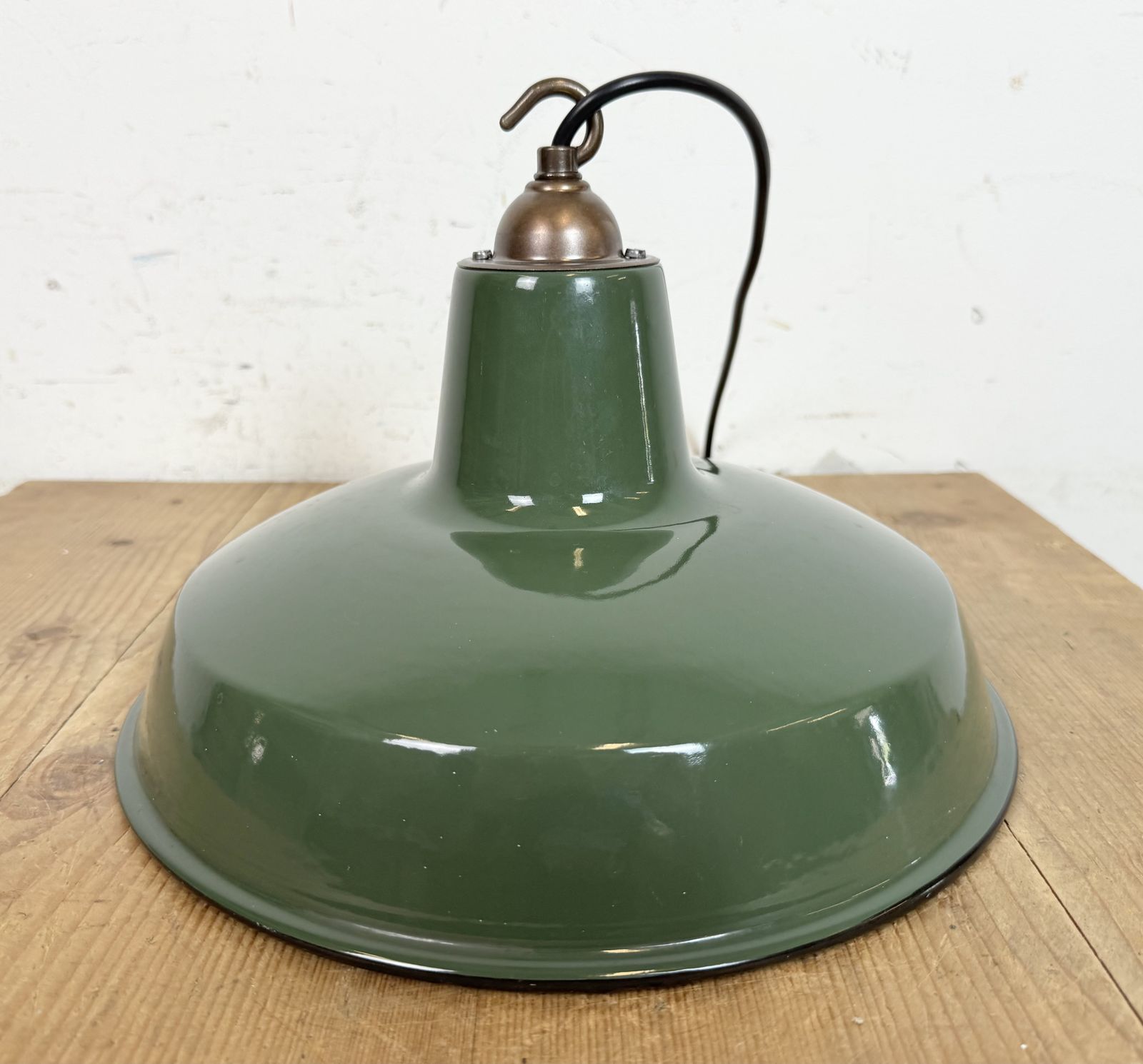 photo for sale Industrial Green Enamel Factory Pendant Lamp From Multi Electrical Co., 1960s, 3x