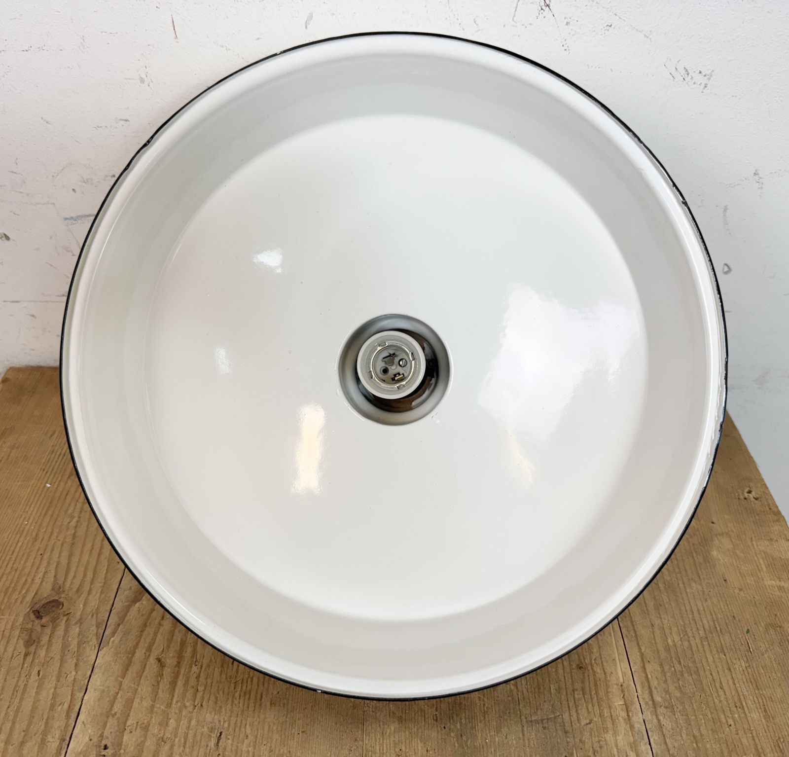 photo furniture Industrial White Enamel Factory Pendant Lamp From Quadrangle Mfg. Co., 1960s, 5x