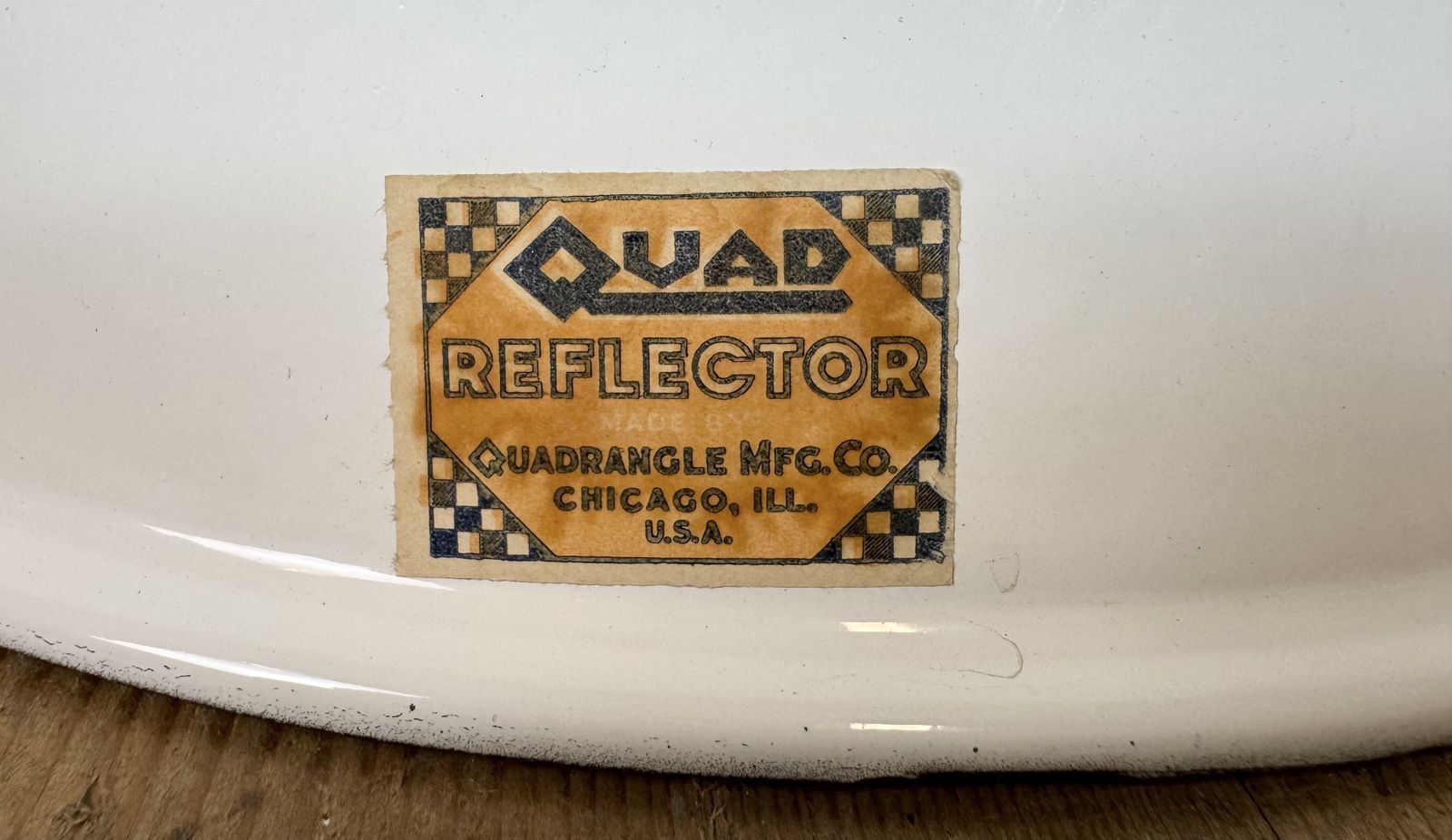 photo buy Industrial White Enamel Factory Pendant Lamp From Quadrangle Mfg. Co., 1960s, 5x