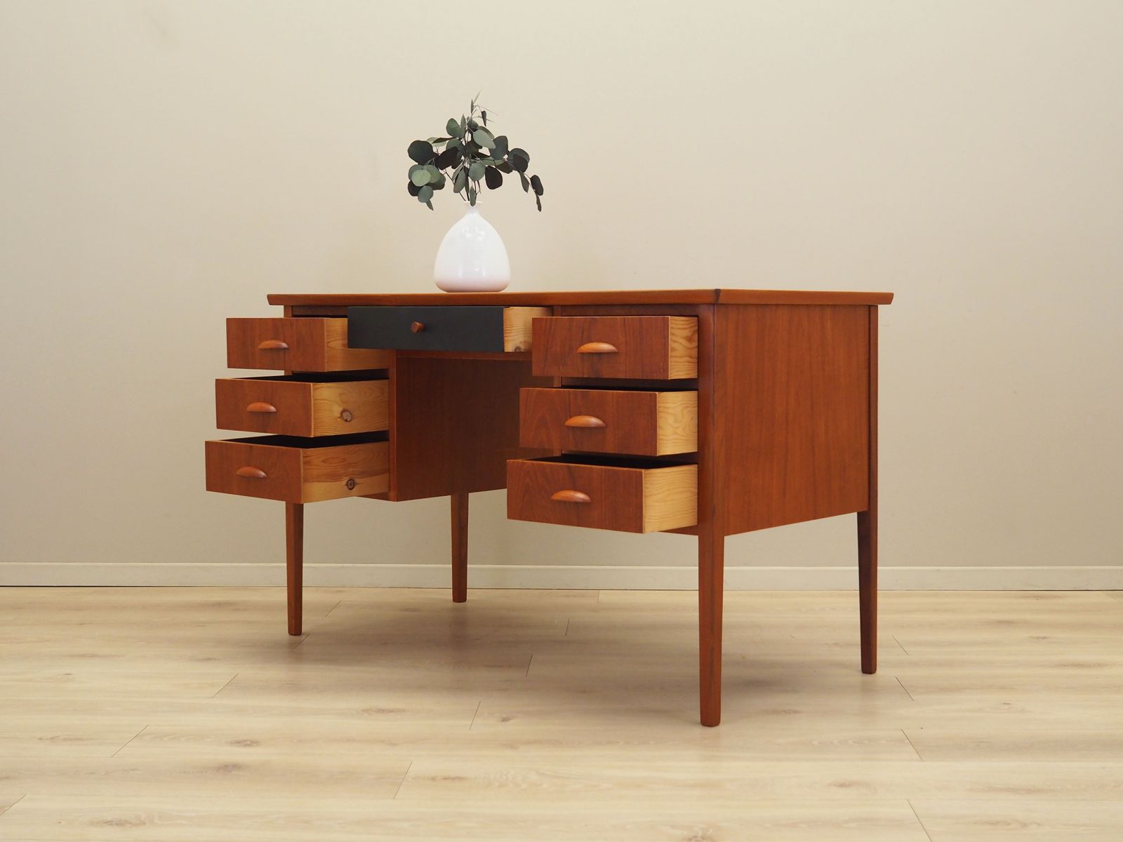 Teak Desk, Danish Design, 1970s, Production: Denmark photo Furniture