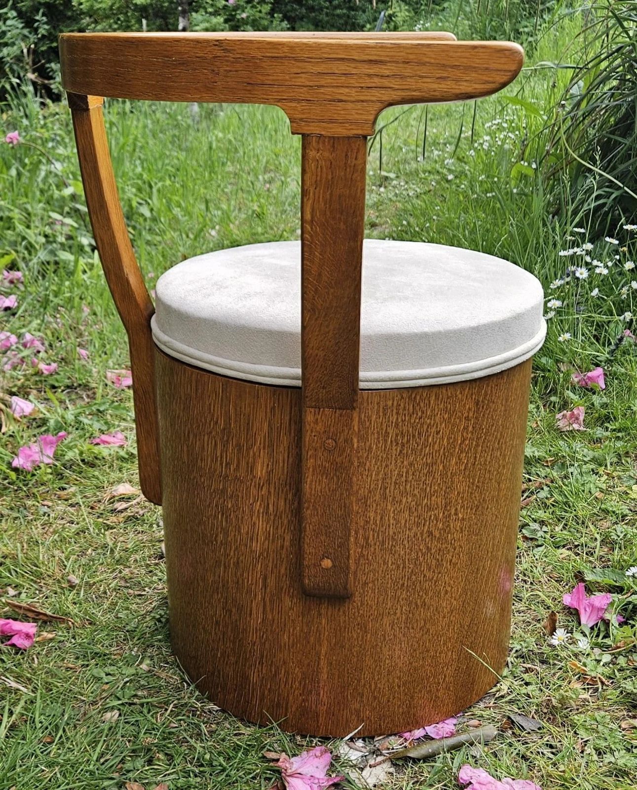 Art Deco Drum Bedroom Chair, 1920s photo Furniture