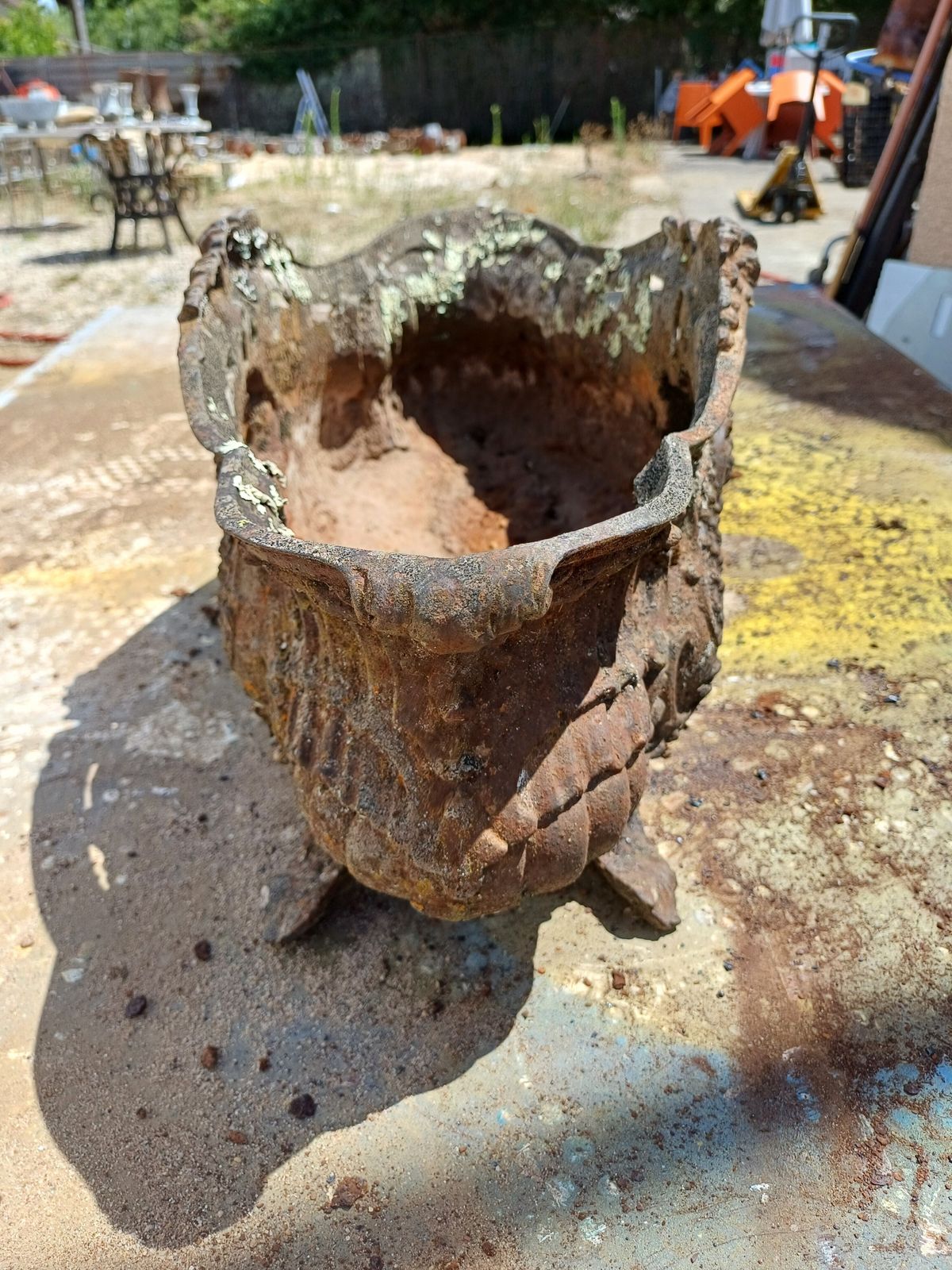 1 Cast Iron Planter 1900 From Charleville   Mézières Rocaille Style photo vinterior