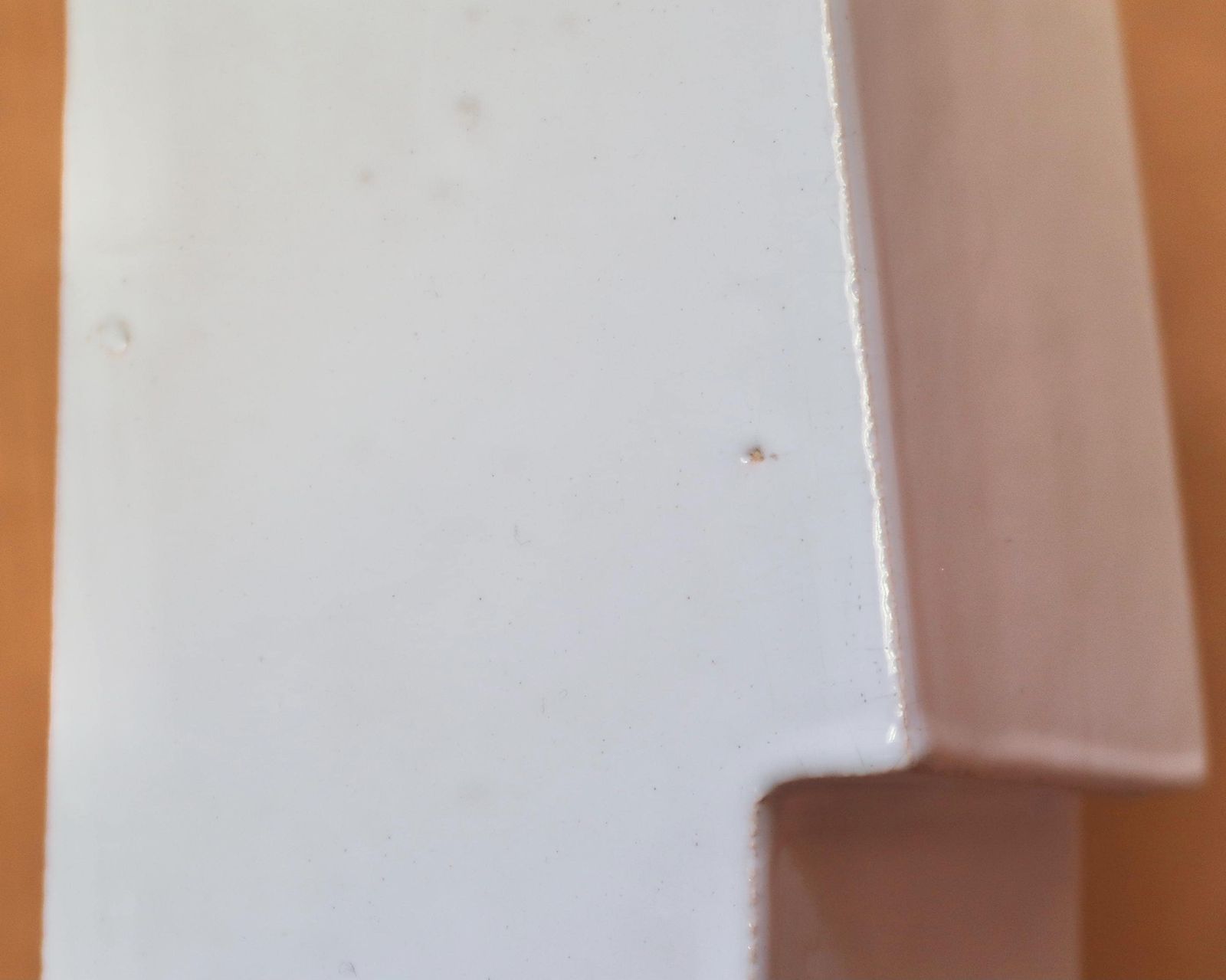 Large French Minimalist White Ceramic Sculpture By Frédéric Bourdiec / White, Minimalist, Geometrical Shapes, Architecture, Architect photo vintage