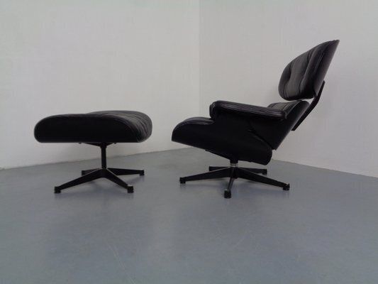 Lounge Chair And Ottoman By Charles And Ray Eames For Herman Miller, 1980s, Set Of 2 photo 6506.0