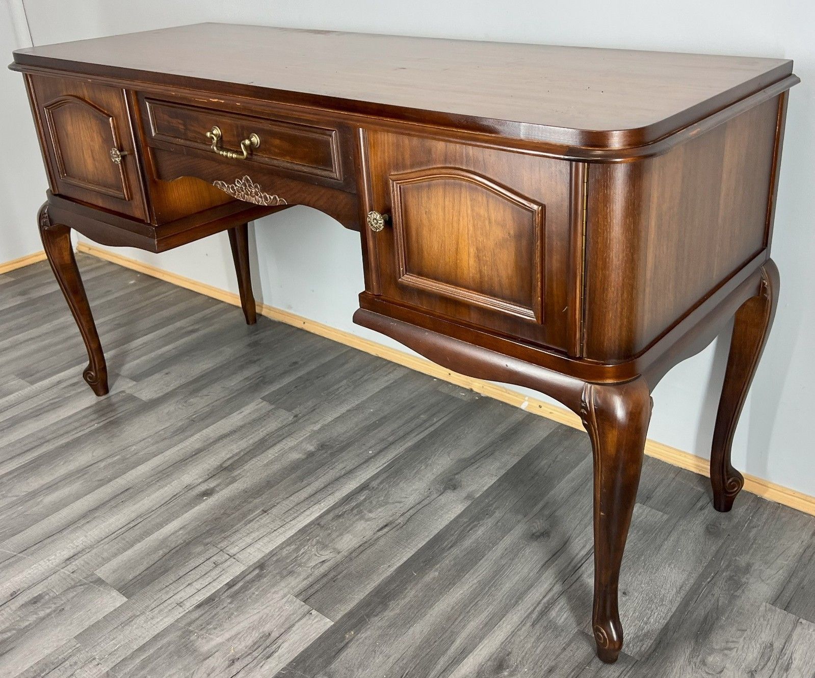 Cabinet Vintage French Louis Style Carved Desk With Storage Sideboard Lot 4054 photo 369.0