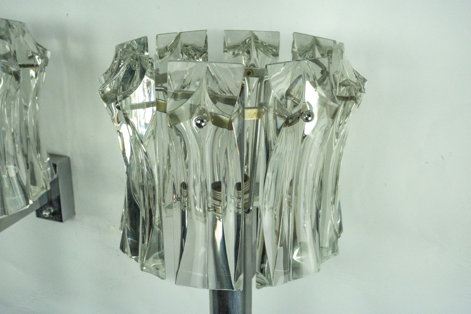 Set Of Four Large Murano Glass Elements And Chromed Brass Sconces, Italy 1960s. photo vinterior
