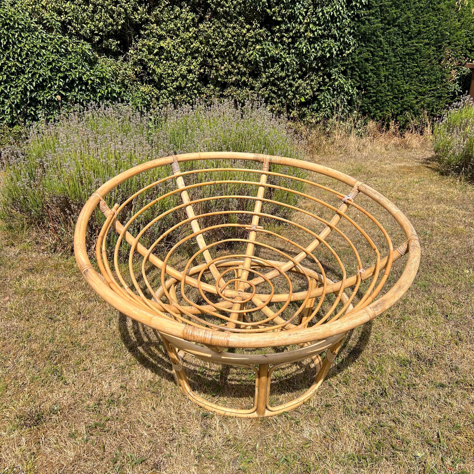 Vintage Bamboo Papasan Chair, Mid Century Cane Moon Lounge Easy Chair, Boho Tiki Retro photo 240.0