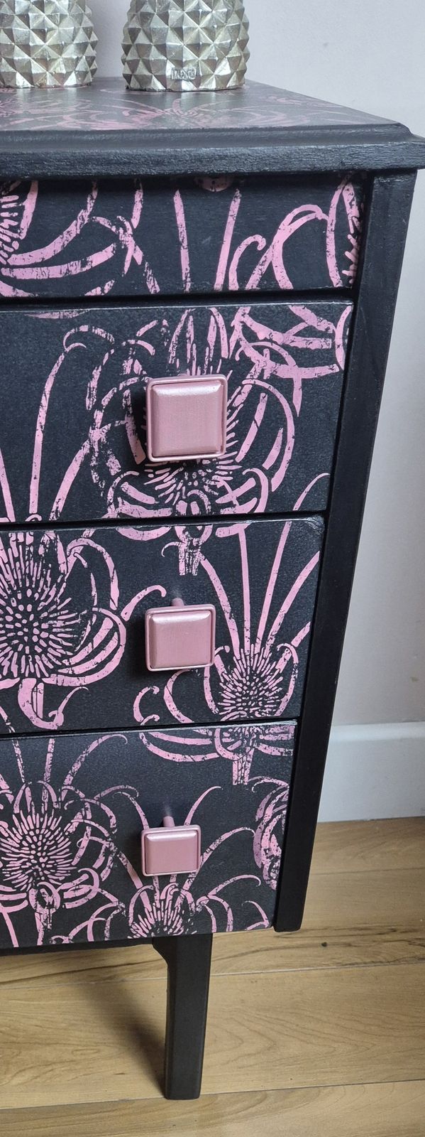 Mid Century Chest Of Drawers photo vinterior