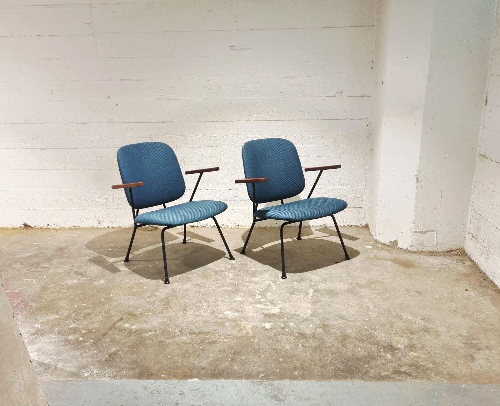 Set Of 2 Easy Chairs Designed By Gijs Van Der Sluis, 1960s photo furniture