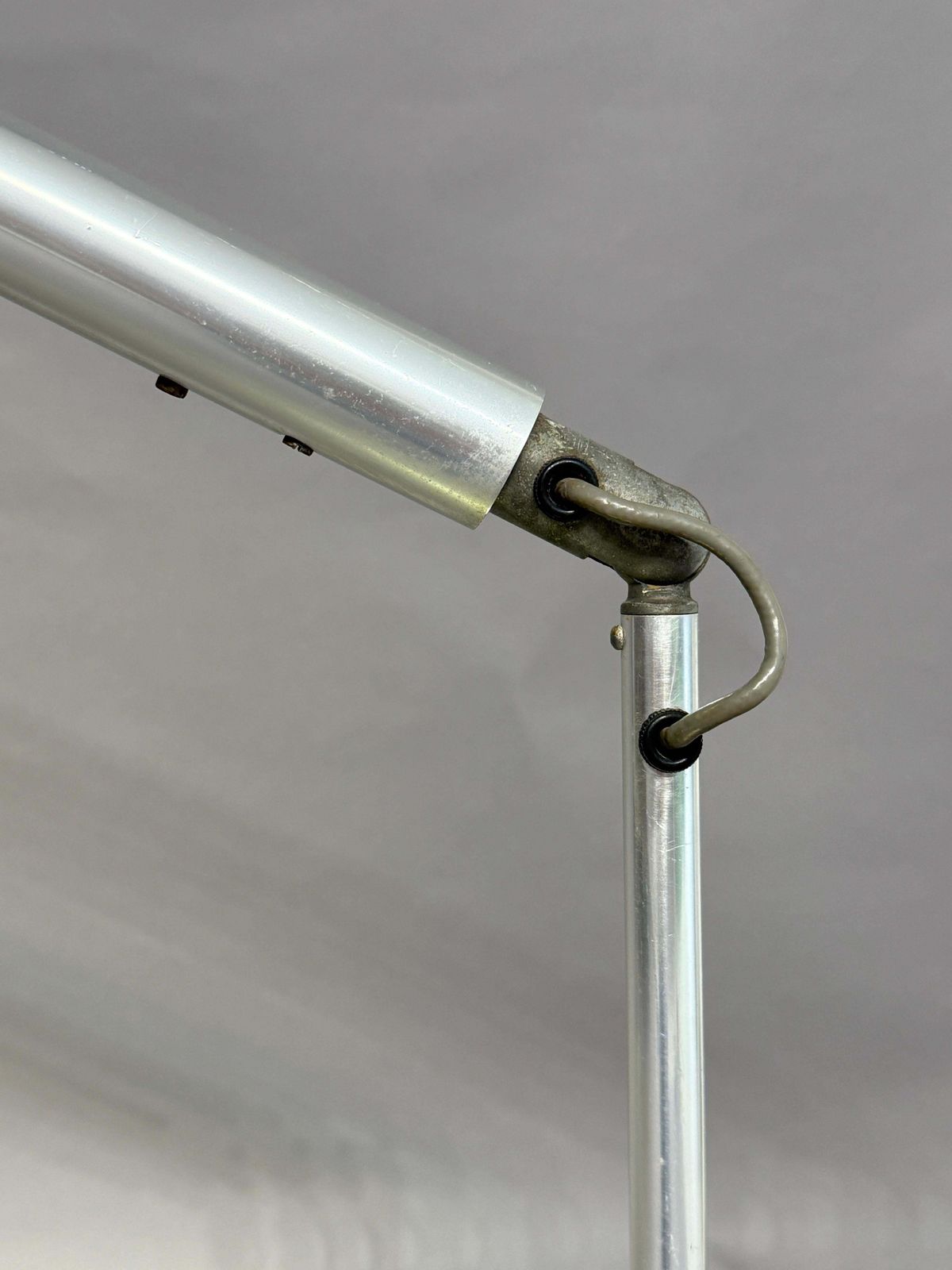 photo furniture Cantilever Mk II Abramovitz Desk Lamp As Seen James Bond " You Only Live Twice"