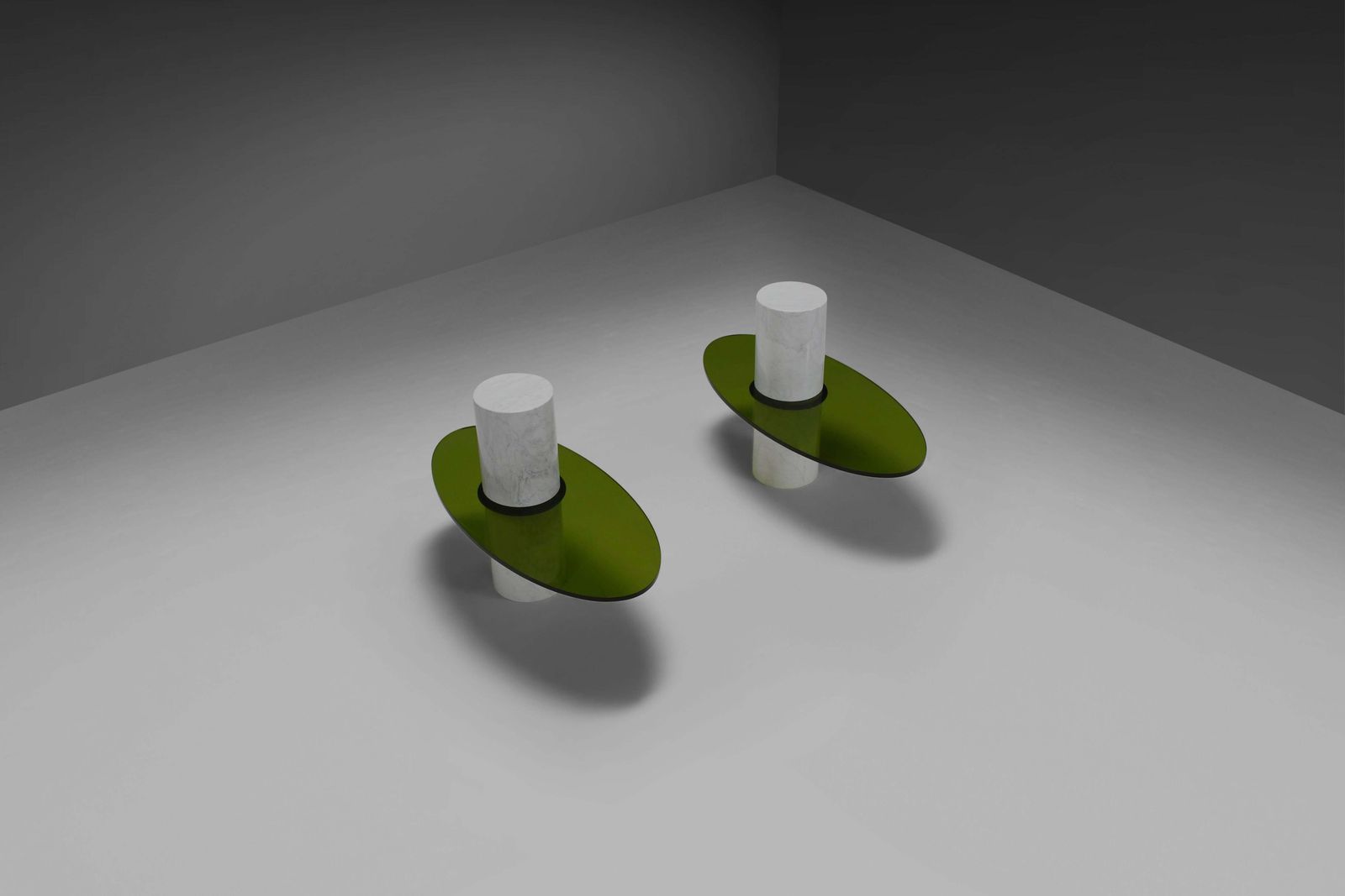 Set Of Impressive Italian Lucite And Carrara Marble End Tables, 1970s photo vinterior