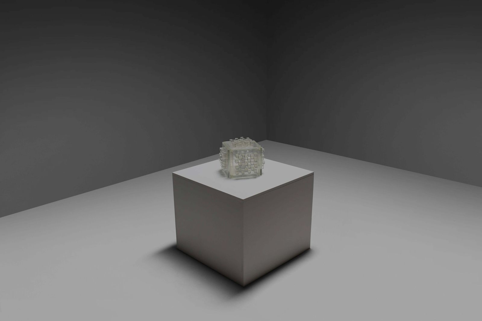 Rare Poliarte ‘Apis’ Table Lamp Made Of Raw Crystal Murano Glass, 1960s photo vinterior
