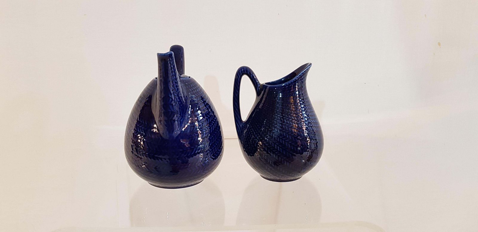 Mid Century Teapot And Jug Blå Eld By Hertha Bengtsson For Gustavsberg Sweden photo buy