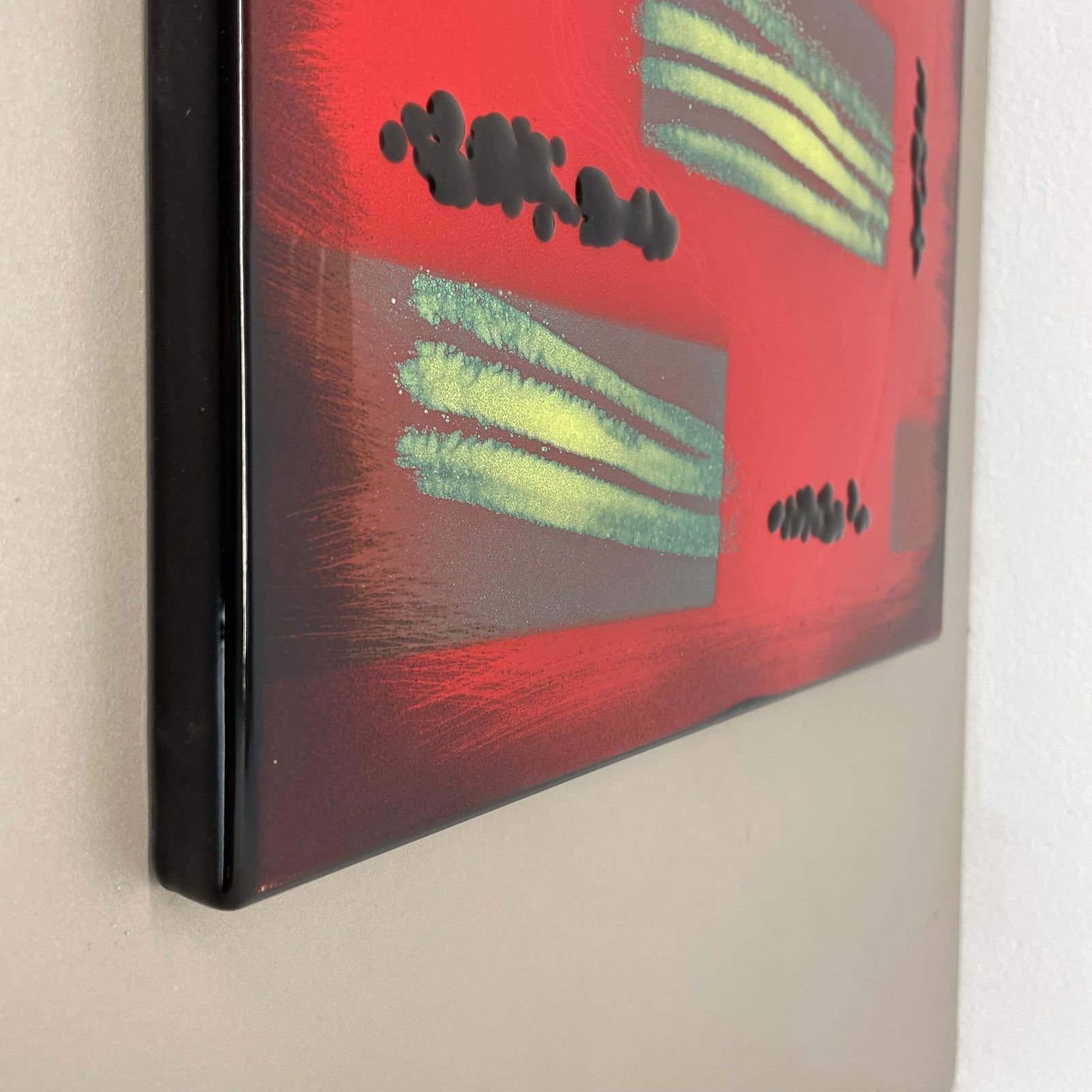 photo vintage Unique Handmade Large 40x40cm West German Enamel Metal Wall Plate "Red", 1980s
