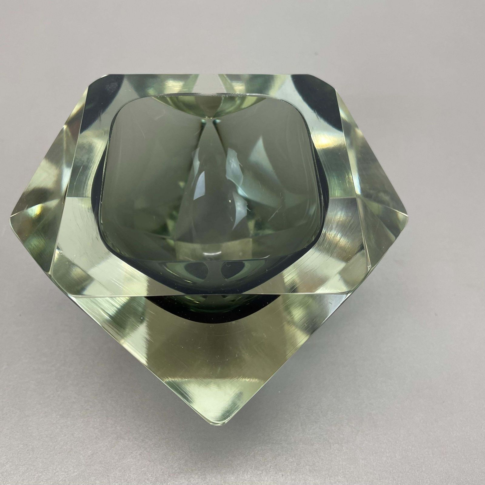 Large 1.7kg Murano Glass Diamond Bowl Element By Flavio Poli Attrib., Italy 1970 photo vintage