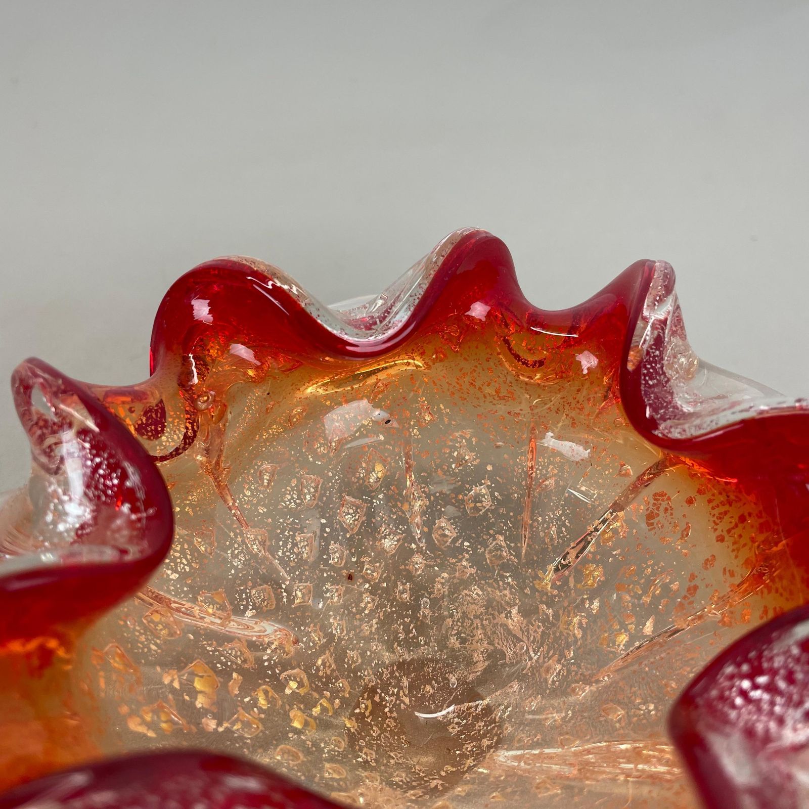 524.0 Murano Glass "Floral" Bowl Element Shell Ashtray By Barovier + Toso, Italy, 1970 photo