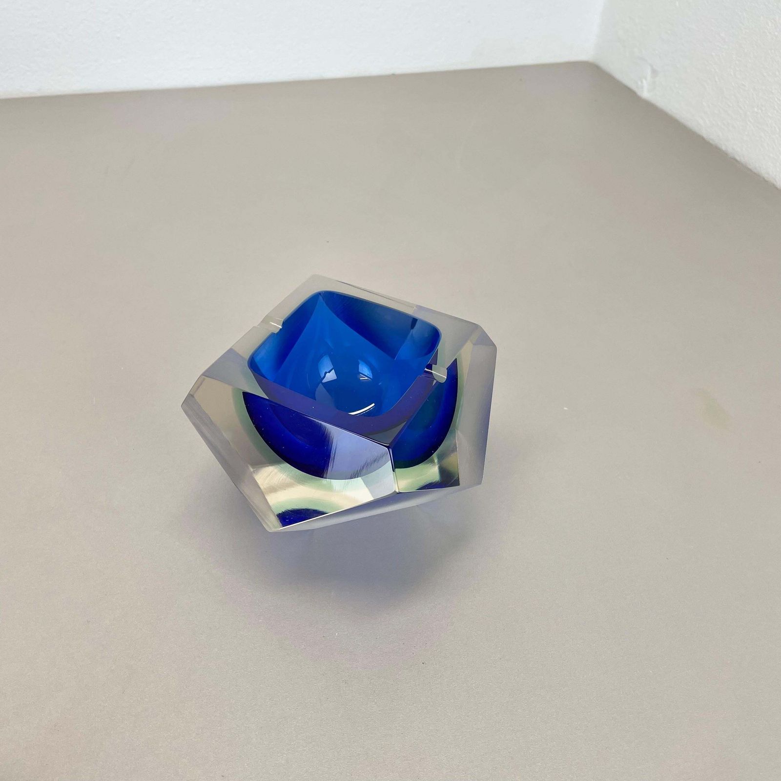Xl 1.7kg Murano Glass Sommerso "Diamond" Bowl Ashtray By Flavio Poli Italy, 1970 photo Home Decor
