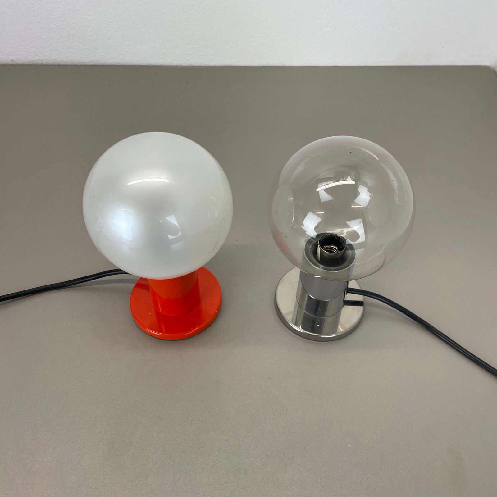 photo vinterior Set Of 2 Table Light Glass Bulb Designed By Motoko Ishi For Staff Lights, 1970s